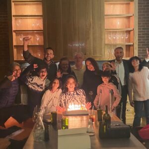 Kalomoira Sarantis Instagram - 🇬🇷40. Ουάου.
Σας ευχαριστώ μέσα από την καρδιά μου για όλες τις ευχές—είμαι πραγματικά ευγνώμων. Δεν μπορώ να πιστέψω ότι έγινα 40. Δεν το νιώθω και ο χρόνος περνάει τόσο γρήγορα.

Θέλω απλώς να πω πόσο εκτιμώ όλους εσάς που με στηρίζετε όλα αυτά τα χρόνια. Και στον υπέροχο σύζυγό μου και τα παιδιά μου—είστε η καρδιά μου.

Φέτος βρίσκομαι σε ένα ταξίδι αυτοθεραπείας, και έχει υπάρξει αποκαλυπτικό με τρόπους που δεν περίμενα. Όταν ήμουν μικρή, είχα κάνει ένα πάρτι γενεθλίων, και ήρθε μόνο ένα άτομο. Ήταν κάτι που με πλήγωσε και για πολύ καιρό ένιωθα άβολα με το να με γιορτάζουν. Αλλά χθες, στο δείπνο, υπενθύμισα στον εαυτό μου—αξίζω να με γιορτάζουν. Όλοι μας το αξίζουμε.

Τα γενέθλια δεν είναι απλώς μια υπενθύμιση ότι μεγαλώνουμε· είναι η αντανάκλαση του ταξιδιού που έχουμε διανύσει και των όμορφων περιπετειών που μας περιμένουν. Οπότε, ας αγκαλιάσουμε τη ζωή, την εξέλιξη και όλες τις μοναδικές στιγμές που έρχονται! ❤️

🇺🇸40. Wow.
Thank you for all the birthday wishes—I’m truly grateful. I can’t believe I’m 40. It doesn’t feel like it, and time is flying.

I just want to take a moment to say how much I appreciate all of you who have supported me over the years. And to my incredible husband and children—you are my heart.

This year, I’ve been on a journey of self-healing, and it’s been eye-opening in ways I never expected. When I was younger, I had a birthday party, and only one person showed up. It was painful, and for a long time, I struggled with the idea of being celebrated. But yesterday at dinner, I reminded myself—I deserve to be celebrated. We all do.

A birthday isn’t just about getting older; it’s a reflection of the journey we’ve been on and the adventures still ahead. So here’s to embracing life, growth, and all the beautiful moments still to come. ❤️

#Γενέθλια #40 #birthday