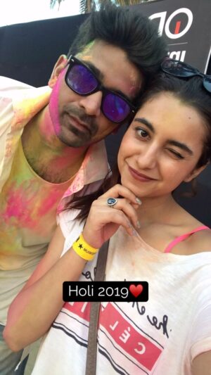 Kanupriya Gupta Instagram - This day will forever be etched in my heart!!!
This day we realised what we both meant to each other, never thought life would get us here !! But whatever stars made that happen… I’m eternally grateful ….😘♥️🥹

Thank you @indrajofficial  I’m soo glad you send this video!🥹
#couplereels #reelitfeelit #howwemet #lovestory #couple