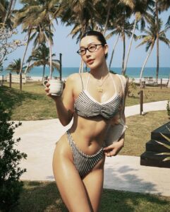 Actress Kanyaphak Pongsak HD Photos and Wallpapers April 2025