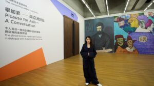 Karena Lam Kar-Yan Instagram - 【「香港賽馬會呈獻系列：畢加索──與亞洲對話」現已開幕 'The Hong Kong Jockey Club Series: Picasso for Asia—A Conversation' is now open】 

法國五月藝術節大使林嘉欣率先到訪M 觀賞展覽「香港賽馬會呈獻系列：畢加索──與亞洲對話」，她亦跟我們分享從畢加索的作品可見他一直保持着一份童心，希望也能帶着這份真誠持續創作。 

「香港賽馬會呈獻系列：畢加索──與亞洲對話」展覽由M 與法國五月藝術節聯合呈獻，獲香港賽馬會慈善信託基金冠名贊助，亦是2025年法國五月藝術節之開幕節目。 

Picasso is here! French May Arts Festival Ambassador Karena Lam paid a visit to the exhibition at M , and shared how the childlike qualities of Picasso’s works inspire her, hoping to keep the same sincerity and passion for art. 

‘The Hong Kong Jockey Club Series: Picasso for Asia—A Conversation’ is co-presented by M  and French May Arts Festival as the opening programme of the French May Arts Festival 2025, generously supported by the Title Sponsor, The Hong Kong Jockey Club Charities Trust. 

📅 15.03 - 13.07.2025 
📍 M  二樓西展廳 West Gallery, L2 
🎟️ mplus.org/picasso-for-asia-tc 

#法國五月 #法國五月藝術節 #香港 #法國藝術 #展覽 #音樂 #當代舞 #戲劇 #馬戲表演 #FrenchMay #FrenchMayArtsFestival #HongKong #France #music #dance #theatre #circus 

📷 Photo 攝影 (1-6): Winnie Yeung @wy_visualvoices