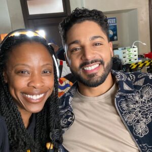 Karimah Westbrook Instagram - I’ve been trying to find the words to describe what I felt working with the actors on All American for this next episode because the work was so damn good, I gotta shout them out! Seriously 🔥🔥🔥 @angelparkerla @osyikhile @thenatemcintyre @alexischikaeze @antoniojbell @terayle_ @michaelb05 @brezofficial @taivlee @theonlysteveharris, you inspired me so much. Y’all are so damn good! It was beyond a pleasure working with each of you! I hope you enjoy the episode. 

✨✨✨ Tomorrow, Monday, April 21st, tune in for an all new episode All American at 8/7c on the @thecw. It’s a good one! ❤️🏈#AllAmerican #Season7 #Director