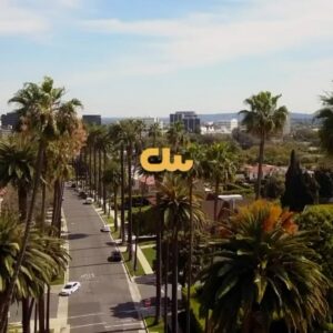 Karimah Westbrook Instagram - I’ve been trying to find the words to describe what I felt working with the actors on All American for this next episode because the work was so damn good, I gotta shout them out! Seriously 🔥🔥🔥 @angelparkerla @osyikhile @thenatemcintyre @alexischikaeze @antoniojbell @terayle_ @michaelb05 @brezofficial @taivlee @theonlysteveharris, you inspired me so much. Y’all are so damn good! It was beyond a pleasure working with each of you! I hope you enjoy the episode. 

✨✨✨ Tomorrow, Monday, April 21st, tune in for an all new episode All American at 8/7c on the @thecw. It’s a good one! ❤️🏈#AllAmerican #Season7 #Director