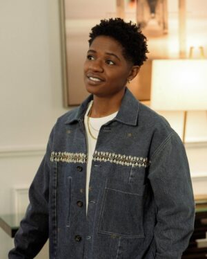 Karimah Westbrook Instagram - Alright! Here we go!! It’s happening!!!! I wonder if I’ll always be like this, lol. But I am excited. Tonight the second episode of something I directed comes on television. I remember when I had just started thinking about directing and now it’s happening. Thanking God for exposing me to this fascinating craft. Felt good to be reunited with my All American fam and to meet and work with the new cast too. So good! 

TONIGHT! Tune into an all new episode of All American. It’s definitely a good, even I was shocked by what happens. Whew! 

I hope you can tune in tonight! 8/7c on the @thecw. #AllAmerican #Season7 #Director