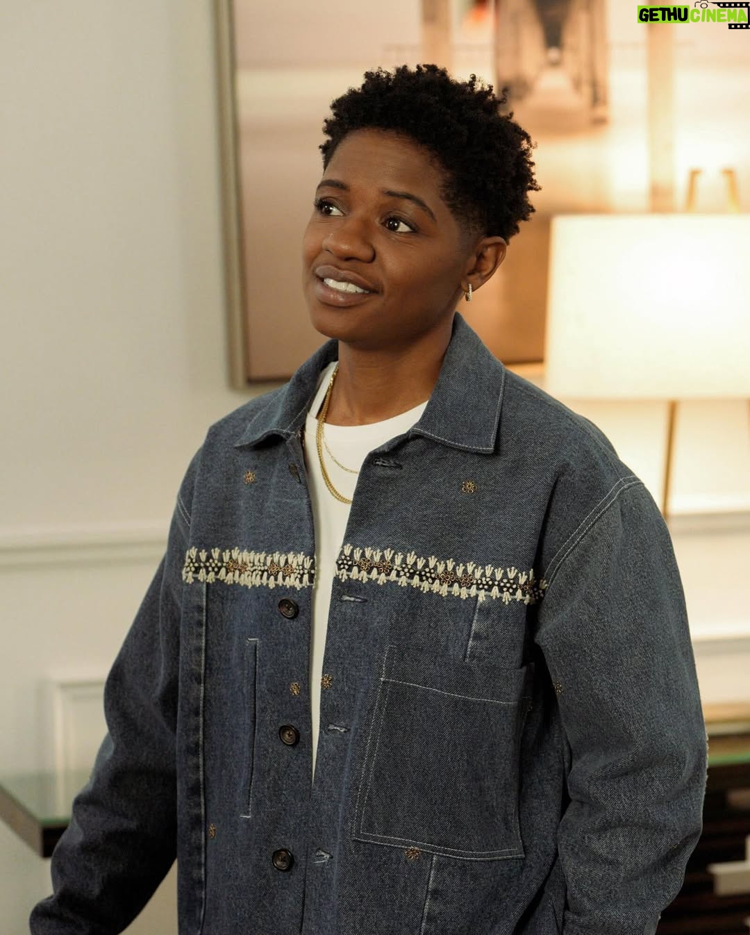 Karimah Westbrook - 16.6K Likes - Alright! Here we go!! It’s happening!!!! I wonder if I’ll always be like this, lol. But I am excited. Tonight the second episode of something I directed comes on television. I remember when I had just started thinking about directing and now it’s happening. Thanking God for exposing me to this fascinating craft. Felt good to be reunited with my All American fam and to meet and work with the new cast too. So good!
TONIGHT! Tune into an all new episode of All American. It’s definitely a good, even I was shocked by what happens. Whew!
I hope you can tune in tonight! 8/7c on the @thecw. #AllAmerican #Season7 #Director
