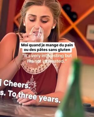 Karine St-Michel Instagram - Abbey, I feel you girl 💛🦁 
p.s. matcha > café 🚫

#loveonthespectrum