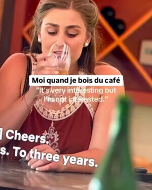 Karine St-Michel Instagram - Abbey, I feel you girl 💛🦁 
p.s. matcha > café 🚫

#loveonthespectrum