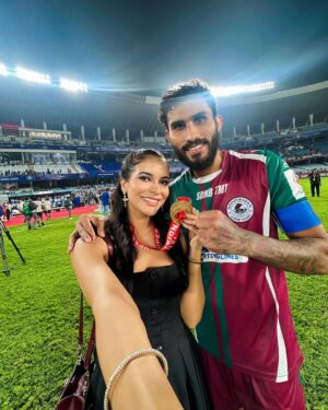 Kasturi Chhetri Instagram - Belly full of love and joy ❤️🧿

#islchampions #championofindia #joymohunbagan