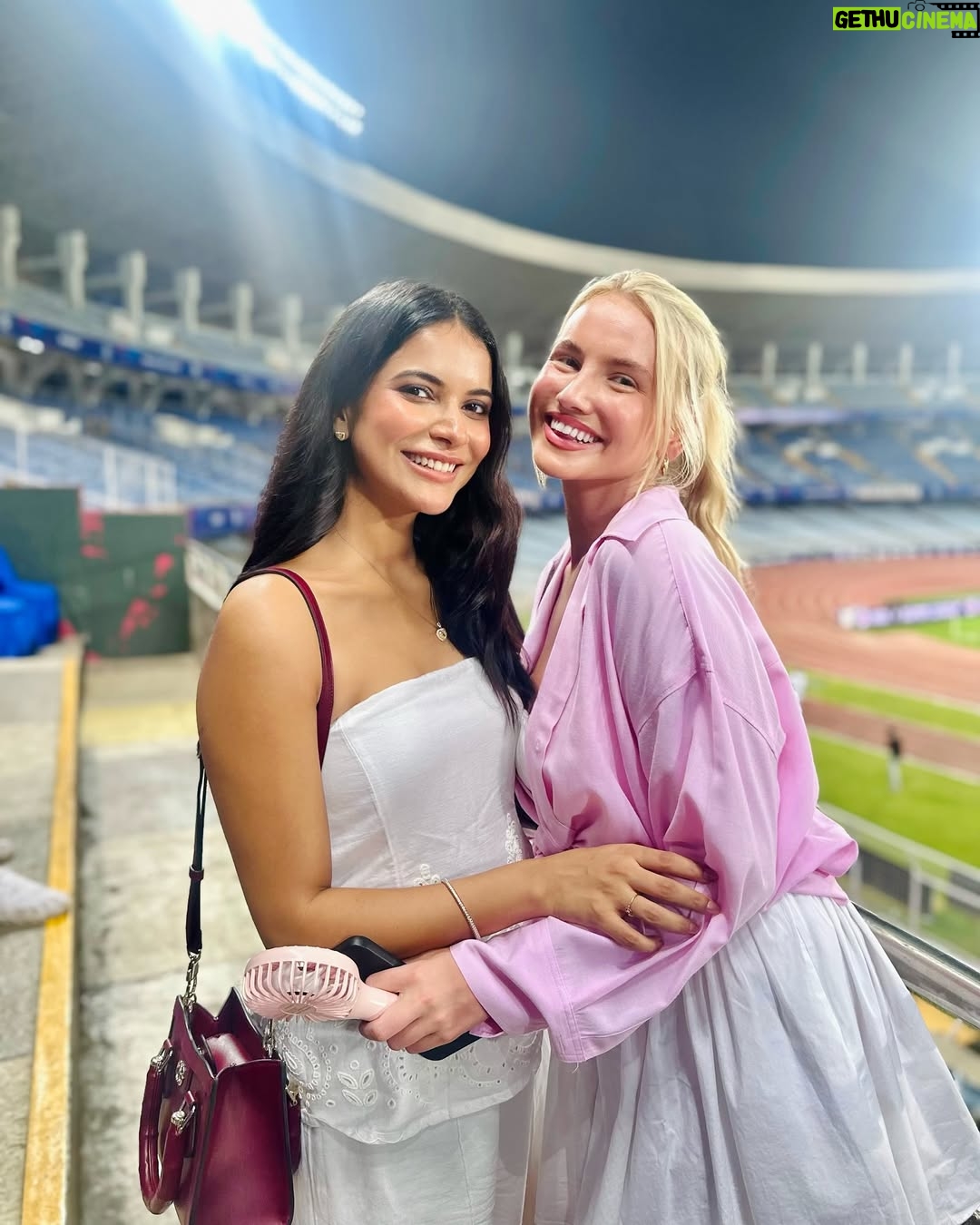 Kasturi Chhetri - 45.6K Likes - 💚❤️