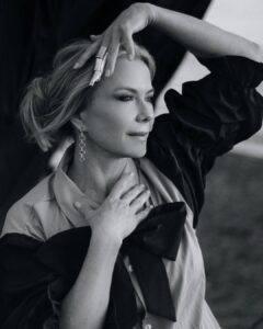 Actress Katherine Kelly Lang HD Photos and Wallpapers March 2025