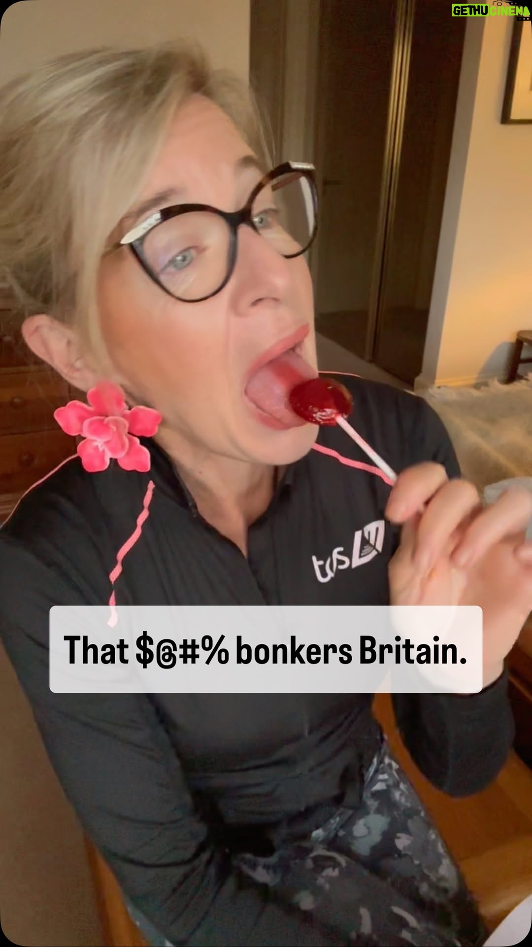 Katie Hopkins - 39K Likes - Batshit Bonkers Britain 4 April.
Explaining RECIPROCITY