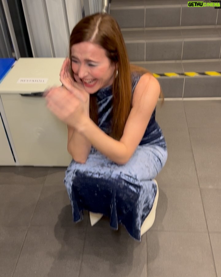 Katrin Bauerfeind - 3.6K Likes - Foto-Dump Show 3! Die Teddy-Show! Unfassbar. Ich hab so schlimm gelacht. Ich glaub, ich bin verliebt in Percy! Das gibt‘s doch alles nicht. Am Sonntag geht‘s weiter, bis dahin gibt‘s alles bei @joyn.de zum beliebig oft nachschauen und lachen!
——————
@prosieben @jokoundklaas