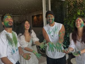 Katrina Kaif Instagram - Humaari taraf se aap sabko Happy Holi!!! ❤️🩵🧡💙 🩷💚💛