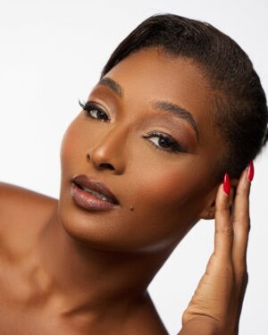 Keenyah Hill Instagram - ANTM ALL STARS in the flesh ❤️ Loved shooting @iamtoccarajones portfolio images 🫶🏾 Light has been found ✨ #PoseCoach #CreativeDirector

COMMENT “PORTFOLIO” to book a portfolio shoot with @findyourlight.today ! Shot by the incredible @mattleemorgan MUA - @makeupbyjazmine7