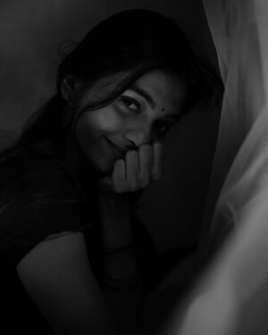 Keerthana Sreekumar Instagram - #shelivesthepoetry