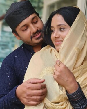 Keerthi Bhat Instagram - Happy Ramadan to all 💞

#eidmubarak❤️ #ramdan #loveeachother❤️ #couplesgoals