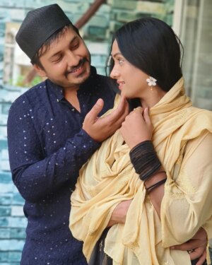 Keerthi Bhat Instagram - Happy Ramadan to all 💞

#eidmubarak❤️ #ramdan #loveeachother❤️ #couplesgoals