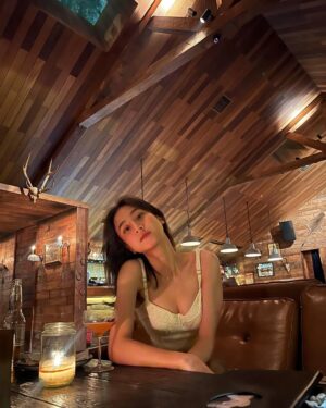 Keisya Levronka Instagram - kembalikan Blackpond