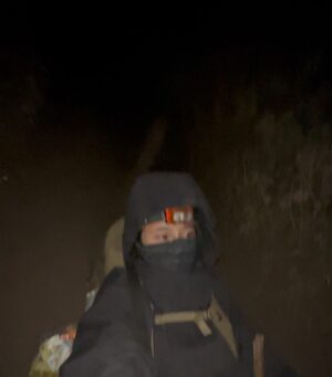 Keisya Levronka Instagram - HAAAAPPY another achievement unlooocked! 
sejak mini pgn bgt naik gunung, akhirnya berangkat dgn kesusu dan modal nekat. kerja, kerja, nongkrong, lalu mendaaki 9 10 jam tracking tp hepi sekalii 
id do it 1000x lagi 

⛺️ & pritilan @ciliwungcamp.rent selalu