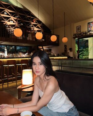 Keisya Levronka Instagram - rambut panjwaang💅