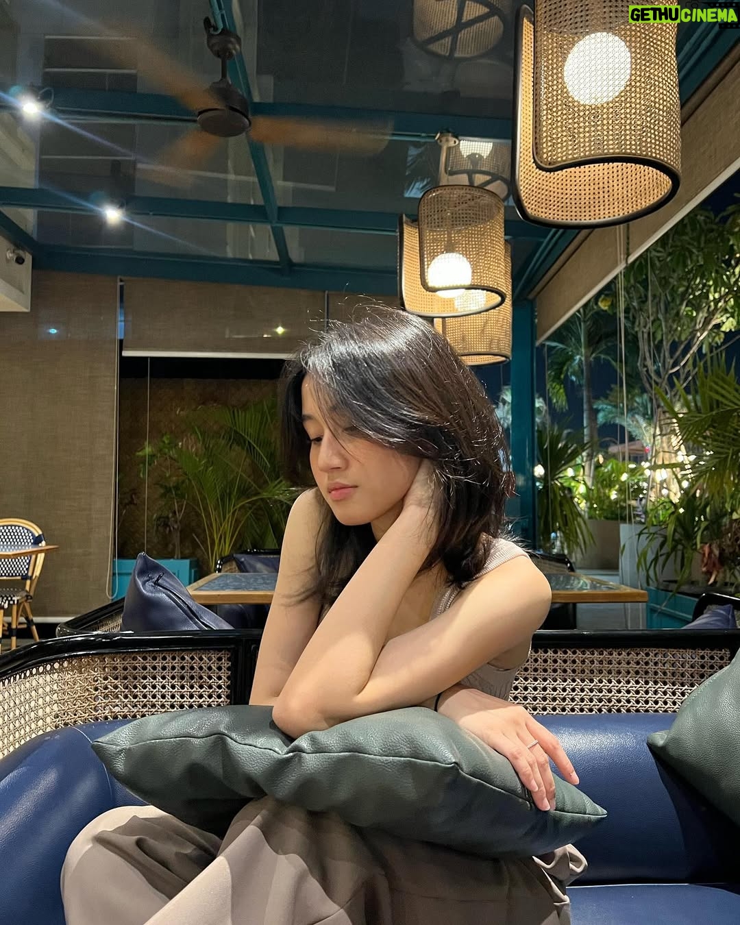 Keisya Levronka - 241.8K Likes - a sucker for anything asin