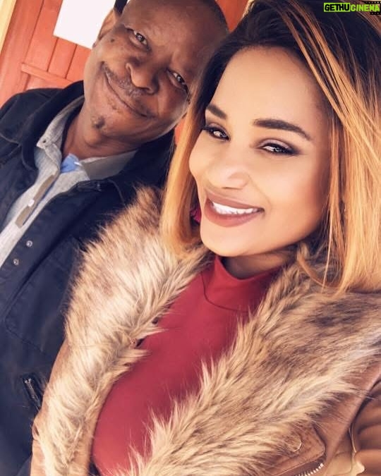 Keke Mphuthi - 34.6K Likes - You had one request” Please bring my Umzukulu”💔
Thank you for being a present father Papa Don.
I appreciate you so much May you find peace now
Lala Ngoxolo🕊️🕊️🕊️