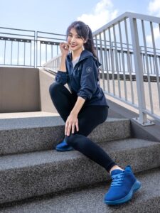 Actress Kelly Huang HD Photos and Wallpapers August 2025