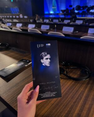 Kellyn Sun Instagram - An unforgettable experience with the National Orchestra of Uzbekistan, « The Sands of Time » at the UNESCO headquarter in Paris . Powerful, emotional and captivating, every note told a story that resonated deeply. 🌟 @unesco @beriniglesias_events 

#MusicThatmoves#ThesandsOfTime#uzbekistanorchestra#unesco#paris