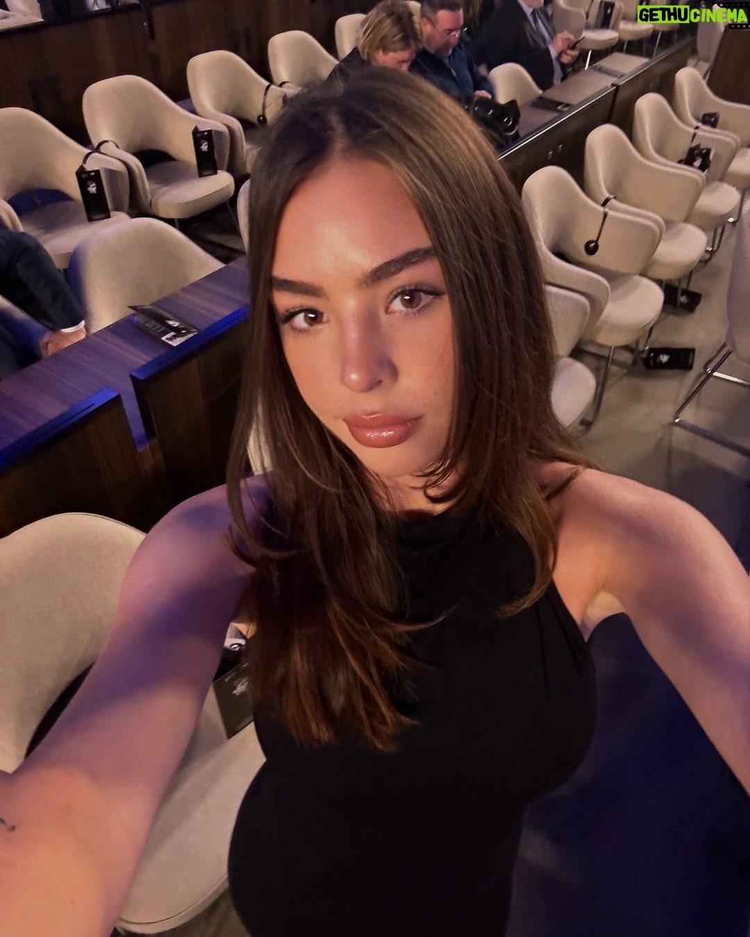 Kellyn Sun - 14.1K Likes - An unforgettable experience with the National Orchestra of Uzbekistan, « The Sands of Time » at the UNESCO headquarter in Paris . Powerful, emotional and captivating, every note told a story that resonated deeply. 🌟 @unesco @beriniglesias_events
#MusicThatmoves#ThesandsOfTime#uzbekistanorchestra#unesco#paris