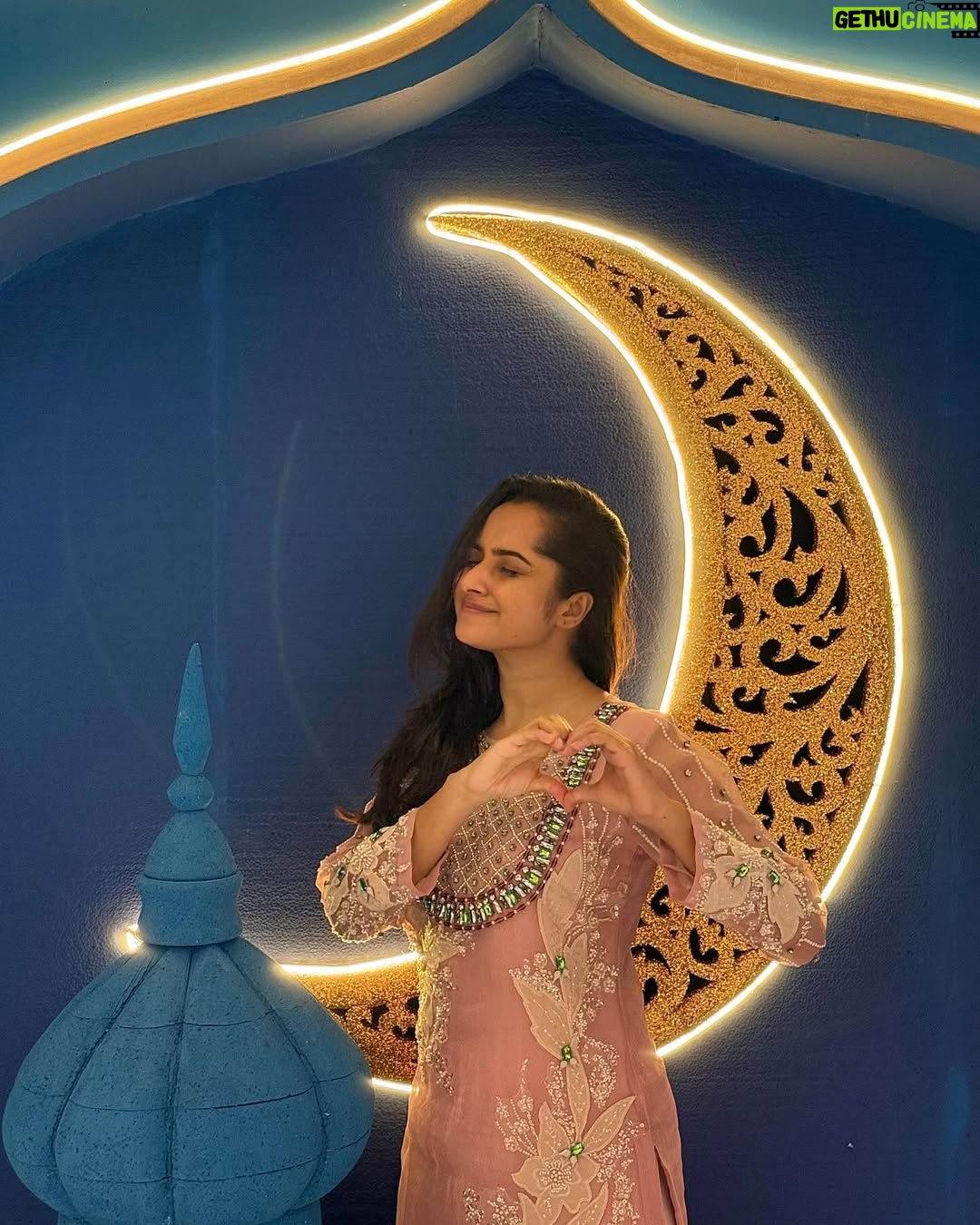 Keya Akter Payel - 41.1K Likes - Eid Mubarak 🌙