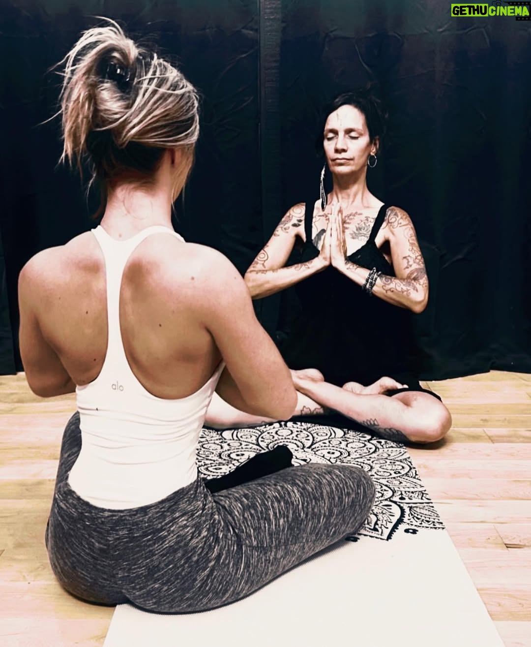 Kijsa Gifford - 24.6K Likes - inner healing w my spiritual advisor&yoga coach elisi laila dancing spider woman š·ļø #cherokeeindian #cherokee #healing #spirtualgrowth #spiritualjourney #spiritualawakening š§āāļøš§āāļø