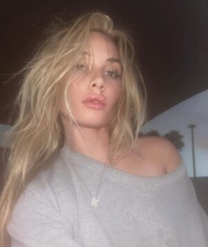 Kijsa Gifford Instagram - life recently