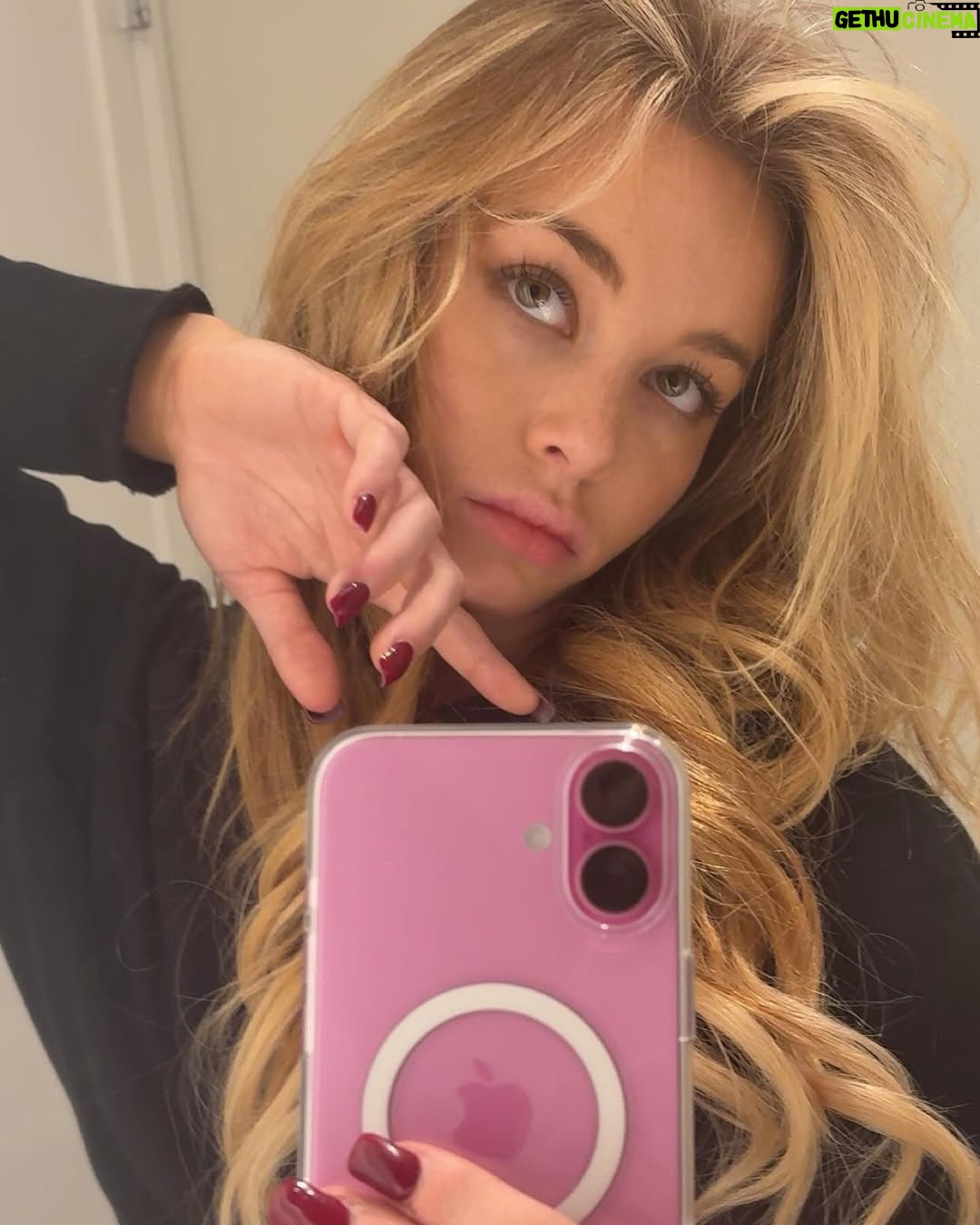 Kijsa Gifford - 10.7K Likes - š¤