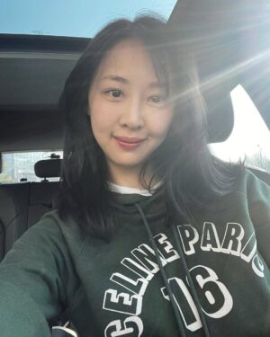 Kim Da-som Instagram - 3월 하이라이트