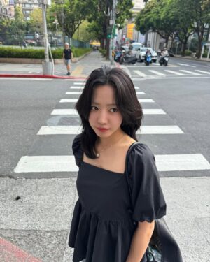 Kim Nam-joo Instagram - I love you so🌱
