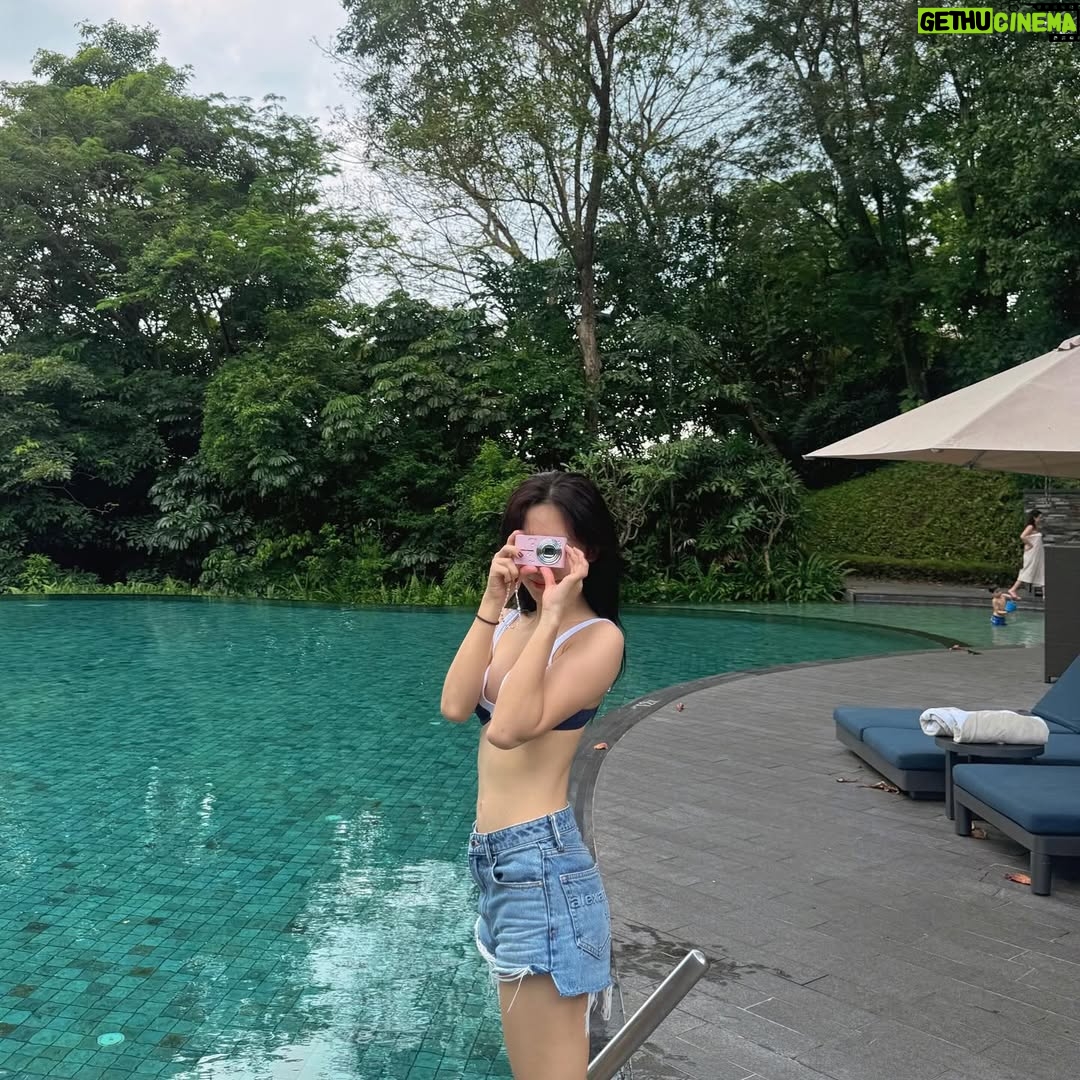 Kim Nam-joo - 27.4K Likes - 나 그만 널 놓아주려고해 Singapore🌱