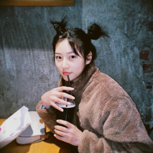 Kim Sae-ron Instagram - 🐻