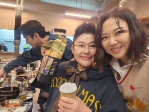 Kim Sook Instagram - 오만추 1기 잘 보셨어요..??? 정모사진 올립니다^^
#오만추 #오랜만남추구