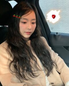Actress Kim Ye-won HD Photos and Wallpapers April 2025