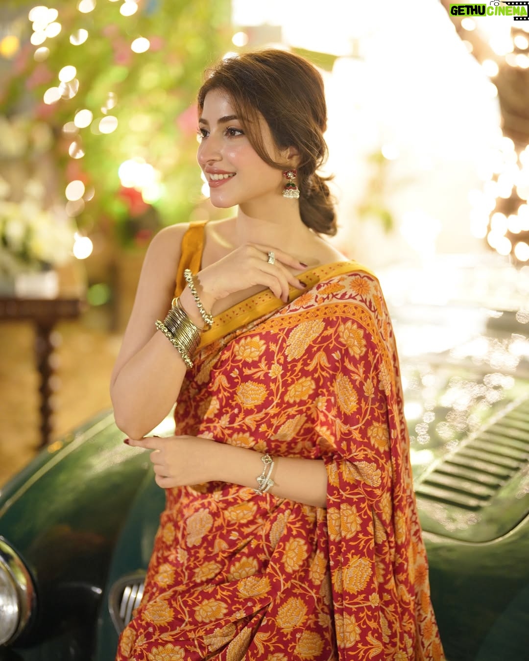 Kinza Hashmi - 332.7K Likes - Hum pyar karnay walay hain koi ghair nahi 🥲
👗 @sammykdesigns
📸 @wedding.wizards
💎 @ayeshaccessories