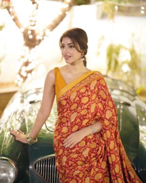 Kinza Hashmi Instagram - Hum pyar karnay walay hain koi ghair nahi 🥲

👗 @sammykdesigns
📸 @wedding.wizards
💎 @ayeshaccessories