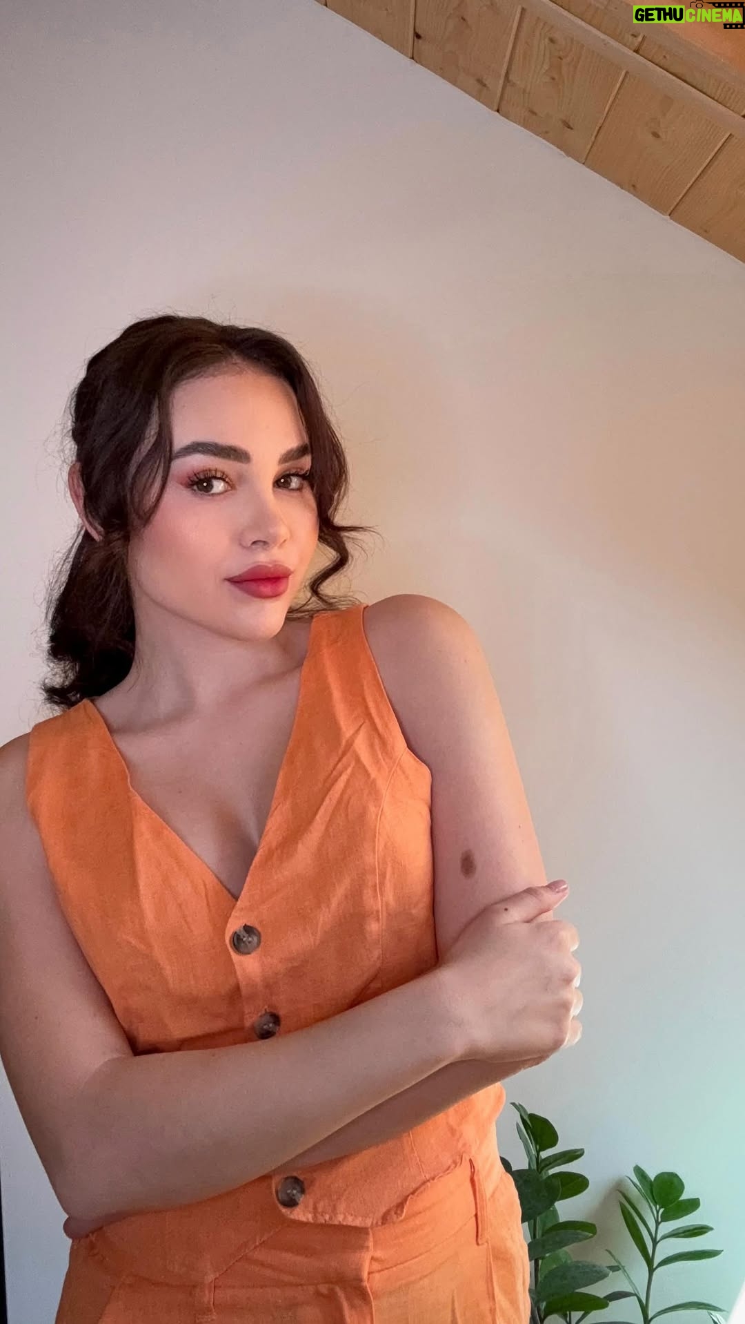 Kristal Shine - 3.5K Likes - GRWM / Scary storyπ» Sleduj pre ΔalΕ‘iu ΔasΕ₯ ak Ε₯a tΓ‘to sΓ©ria bavΓ!π«Άπ» Γprimne neviem ani koΔΎko videΓ v tejto sΓ©rii uΕΎ je.π Ale mΓ‘m velku radosΕ₯ z vaΕ‘ich odoziev a prΓbehov ktorΓ© mi posielate. Tu je ΔalΕ‘Γ od vΓ‘s.π€