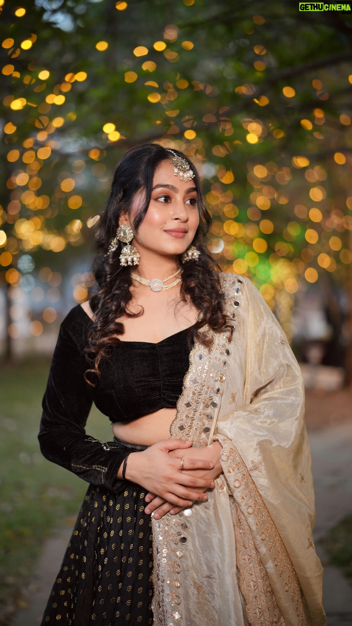 Kristina Patel - 10.1K Likes - Jhol♥️
.
.
Styled by : @pallavisharma1123 💞
.
.
#kristinapatel #insta #trending #jhol #instagram