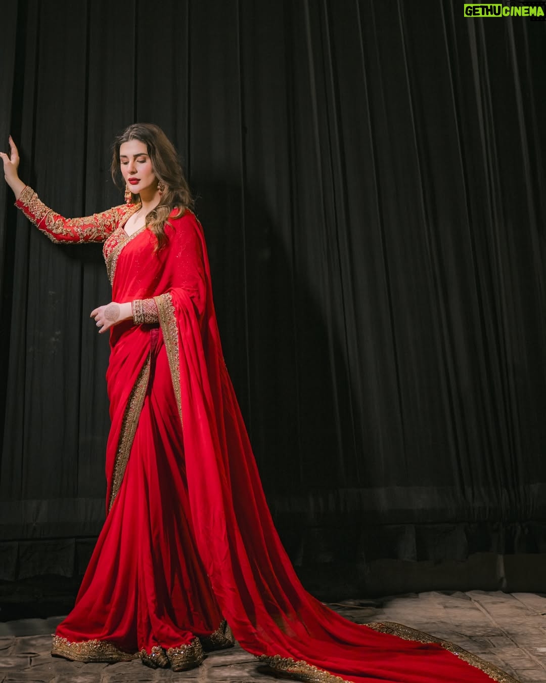 Kubra Khan - 351.7K Likes - Oh how I knew how badly I wanted a red saari for my Qawalli night. Unusual of me, but I knew exactly where to look this time. @theworldofhsy you absolutely beautiful people! Giving me more than my vision. So so much love for you! And Once again thank you for styling Us for our happy moments. I will cherish this for forever. 🥰❤️