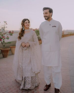 Kubra Khan Instagram - ‎ہماری حسین عید ✨ 

الحمد لله ♥️🧿

@haseensofficial 

#HumariHaseenEid #HaseensOfficial

💄: @mubsher.bhatti 
📸: @takesbytwo