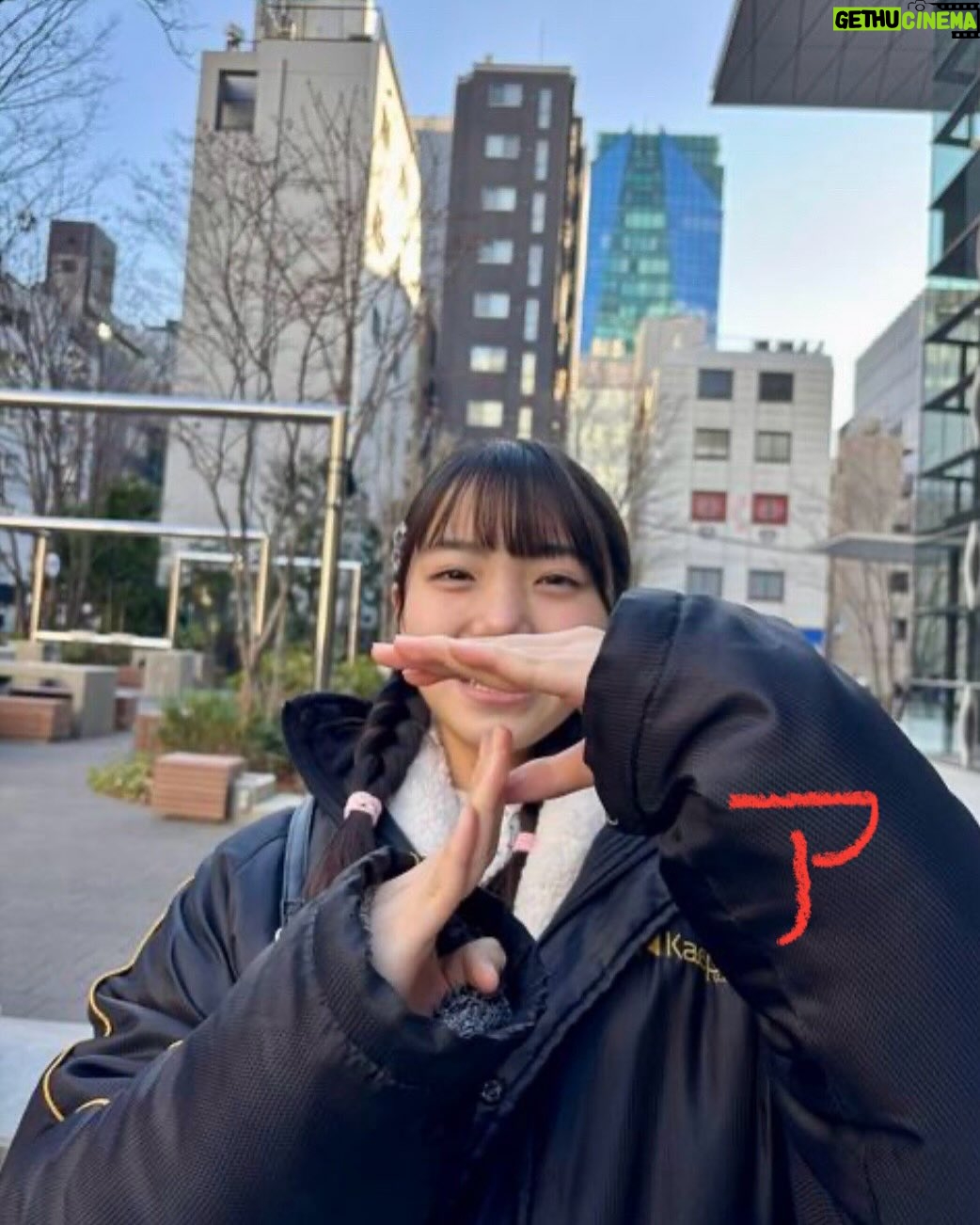 Kurumi Inagaki - 22K Likes - .
「アンサンブル」最終回
ご視聴いただきありがとうございました。
.
.
久しぶりの連続ドラマに出演できて、
たくさんの新しい経験もさせていただき、
たくさん笑って
スタッフの方々や共演者の方たちと
たくさんお話して楽しく撮影をしました😊
.
.
載せていなかったオフショットを
詰めました!
どの回だか分かりますか?
.
.
.
#アンサンブル
#最終回
#宇井咲良 役
#稲垣来泉