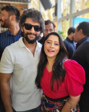 Lahari Arundhati Vishnuvazhala Instagram - Fangirl moment 😍@nameisnani 😍😍😍😍🤩🤩🤩🤩 
Watch more stories on my Snapid: Lahari_08 
@snapchat