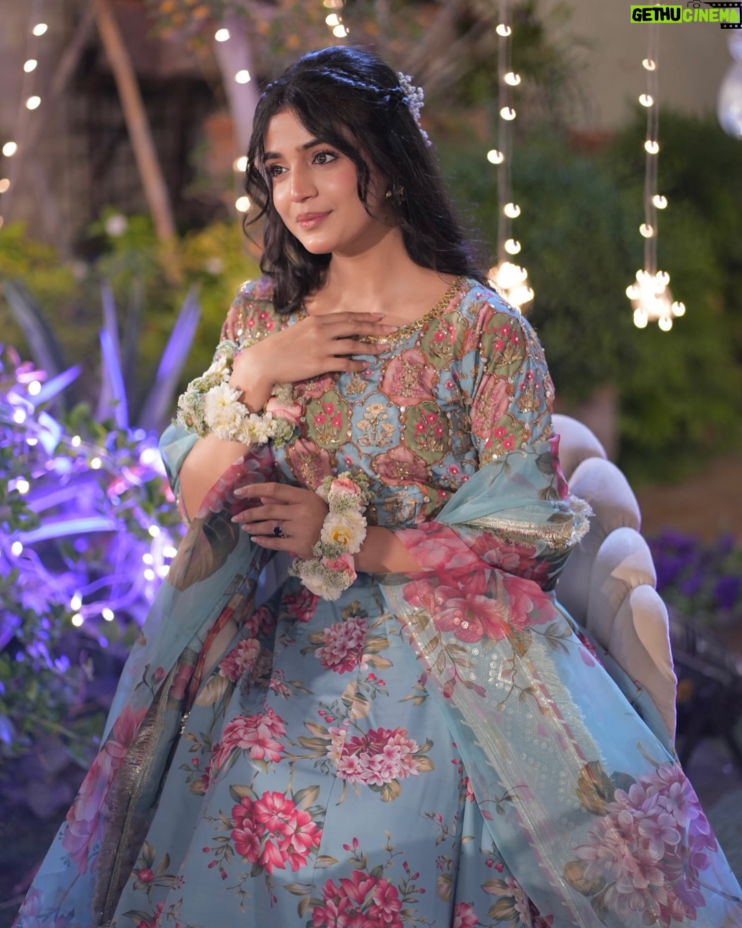 Laiba Khan - 477.9K Likes - Tu hai dua ❤️
Arshi ki shadi kb hogi ? Hogi b ya nhi 😢😒
@faizafaisalofficial
@fibanajm_official