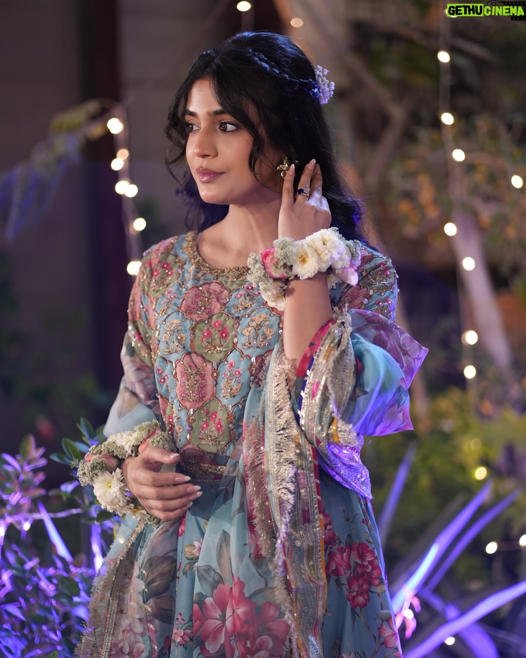 Laiba Khan - 477.9K Likes - Tu hai dua ❤️
Arshi ki shadi kb hogi ? Hogi b ya nhi 😢😒
@faizafaisalofficial
@fibanajm_official