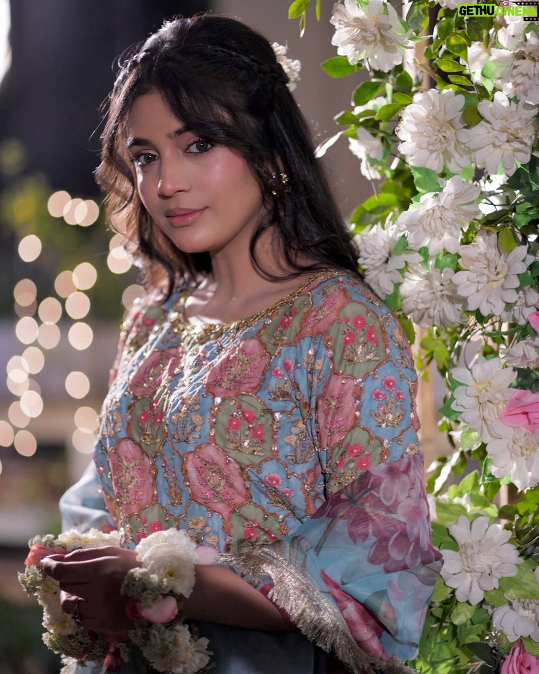 Laiba Khan - 477.9K Likes - Tu hai dua ❤️
Arshi ki shadi kb hogi ? Hogi b ya nhi 😢😒
@faizafaisalofficial
@fibanajm_official