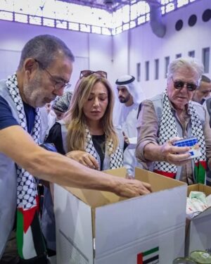 Laila Elwi Instagram - حملة تراحم.. من أجل غزة بالشارقة
#فلسطين #مصر #الامارات